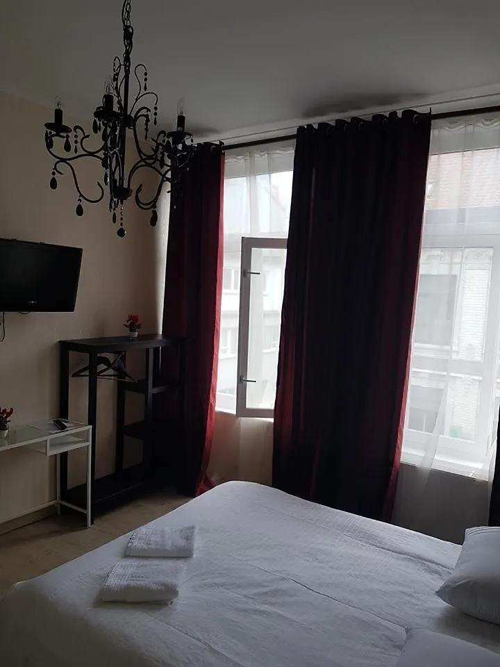 2 Sides Bed & Breakfast Ostend